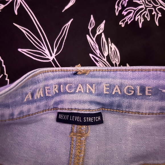 American Eagle jean shorts - Picture 3 of 4